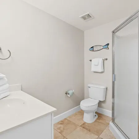 Tidewater Beach Resort By Panhandle Getaways Panama City Beach Room photo