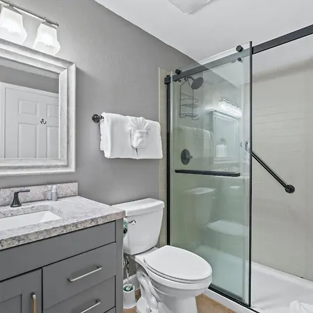 Tidewater Beach Resort By Panhandle Getaways Panama City Beach Room photo