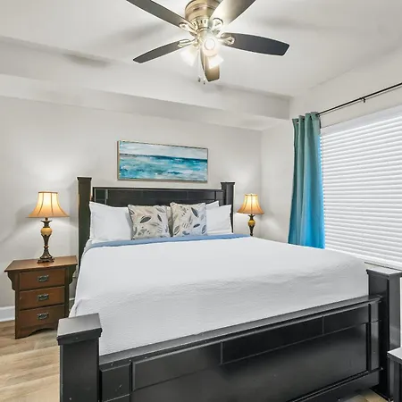 Tidewater Beach Resort By Panhandle Getaways Panama City Beach Room photo