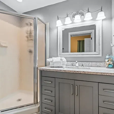 Tidewater Beach Resort By Panhandle Getaways Panama City Beach Room photo