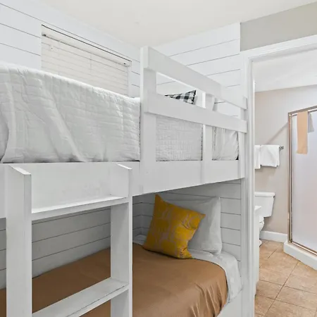Tidewater Beach Resort By Panhandle Getaways Panama City Beach Room photo
